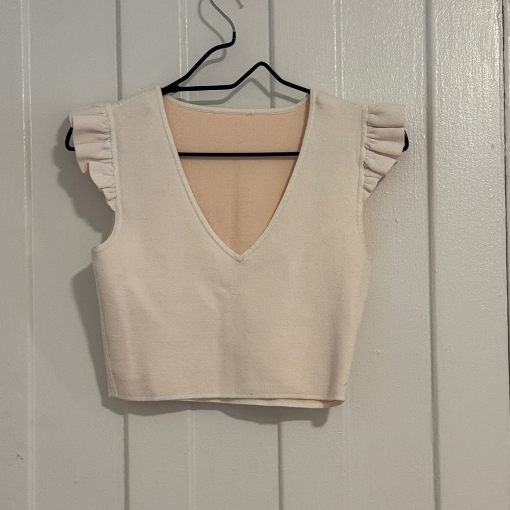 Club Monaco Reversible Cream Ruffle Sleeve Crop Top